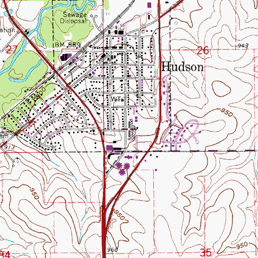 Topographic Map of Hudson Middle School, IA