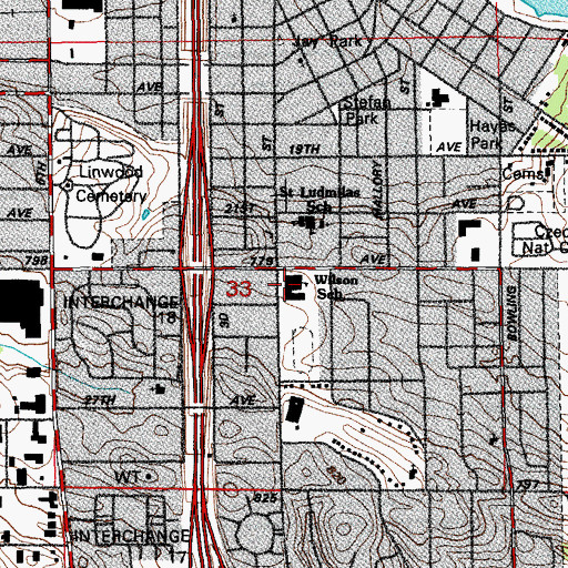 Topographic Map of Wilson Elementary School, IA