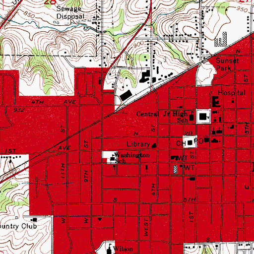Topographic Map of Des Moines Area Community College - Newton Campus, IA