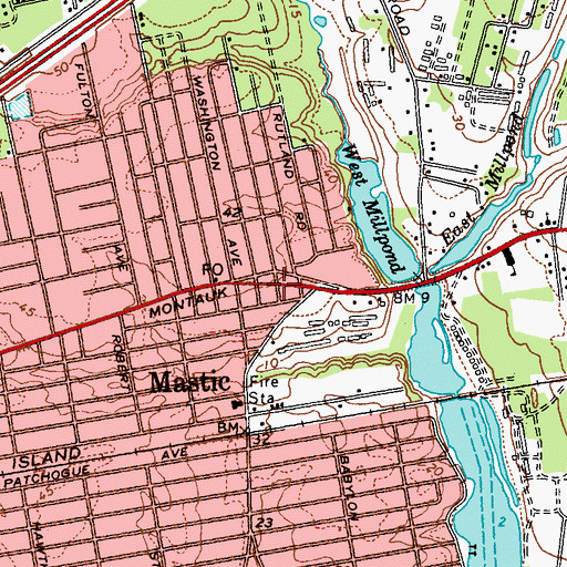 Topographic Map of Mastic Volunteer Ambulance Service, NY