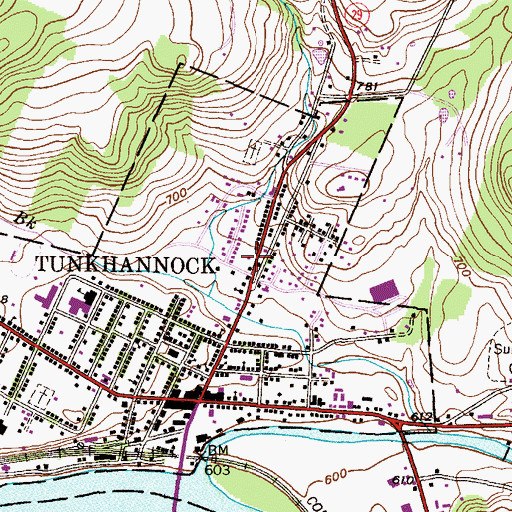 Topographic Map of Tunkhannock Community Ambulance, PA