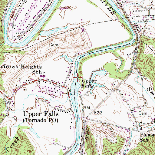 Topographic Map of Upper Falls Landing, WV