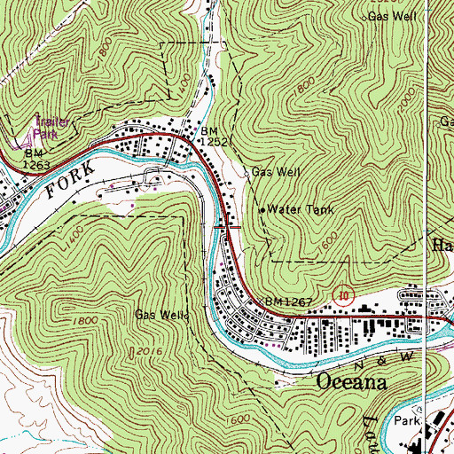 Topographic Map of Oceana Public Library, WV