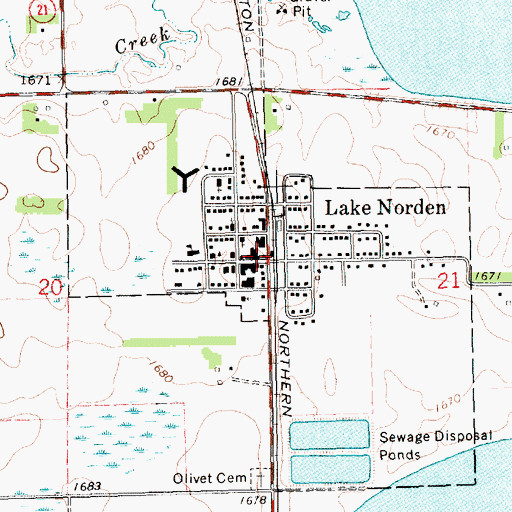 Topographic Map of Lake Norden Community Center, SD