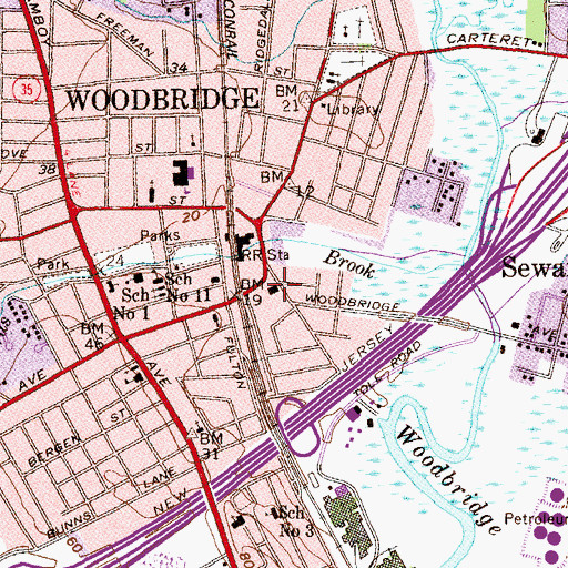 Topographic Map of Woodbridge Police Department, NJ