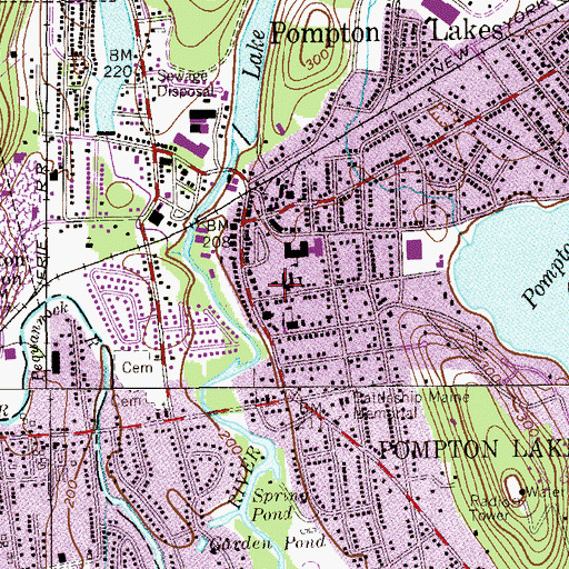 Topographic Map of Pompton Lakes Police Department, NJ