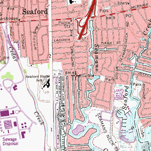 Topographic Map of Wantagh Hook Ladder and Engine Company 1 Station 3, NY