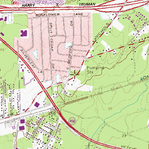 Topographic Map of Central Islip Volunteer Fire Station, NY