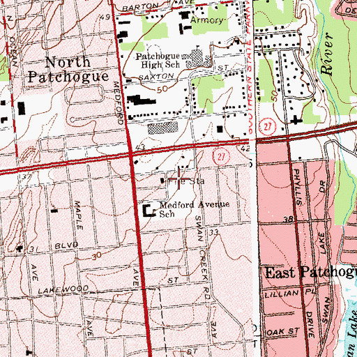 Topographic Map of North Patchogue Volunteer Fire Station, NY