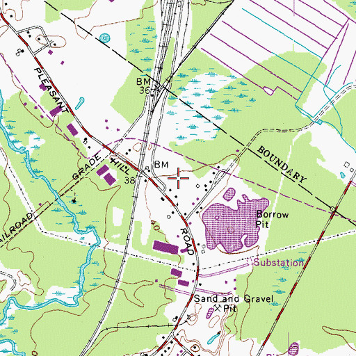 Topographic Map of Tibbetts Hunnewell Cemetery, ME