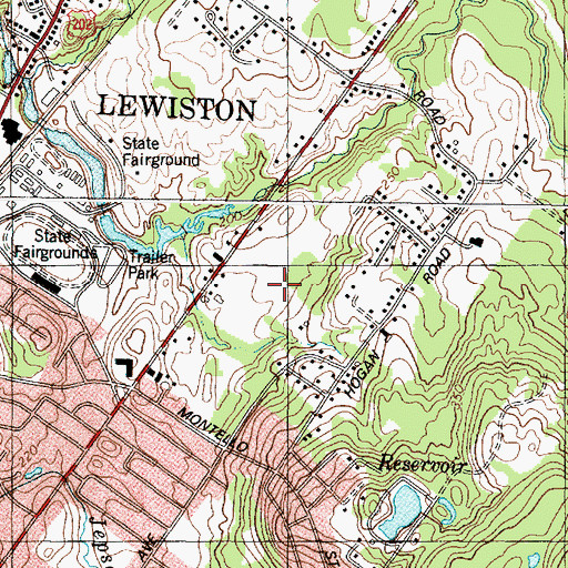Topographic Map of Raymond Geiger Elementary School, ME