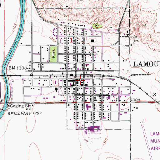 Topographic Map of LaMoure City Hall, ND