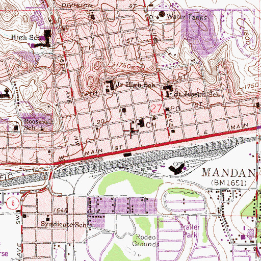 Topographic Map of Mandan City Hall, ND