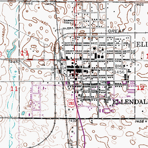 Topographic Map of Ellendale Community Center, ND