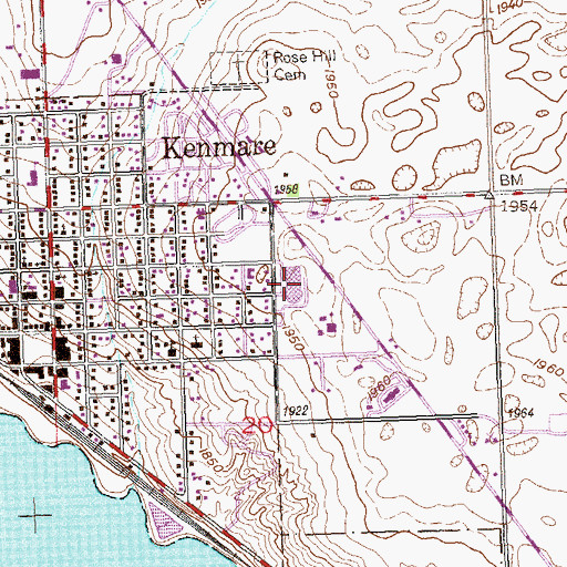 Topographic Map of Kenmare High School, ND