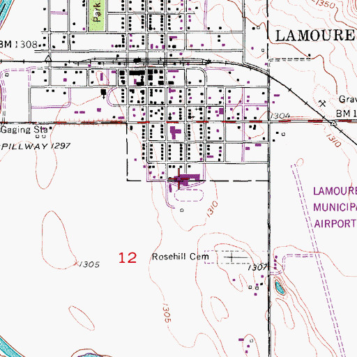 Topographic Map of LaMoure Public School, ND