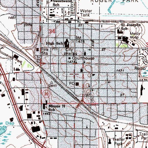 Topographic Map of Lake Region Heritage Center, ND