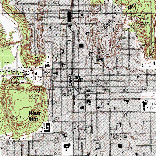 Topographic Map of Mineral Wells City Hall, TX