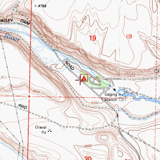 Topographic Map of Pleasant Valley Campground, CA