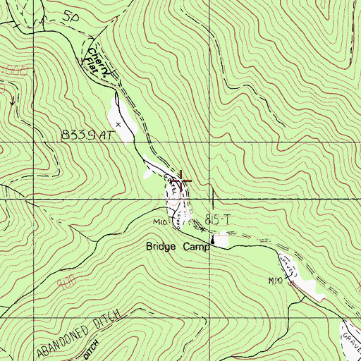 Topographic Map of Stuart Fork Trailhead Parking, CA