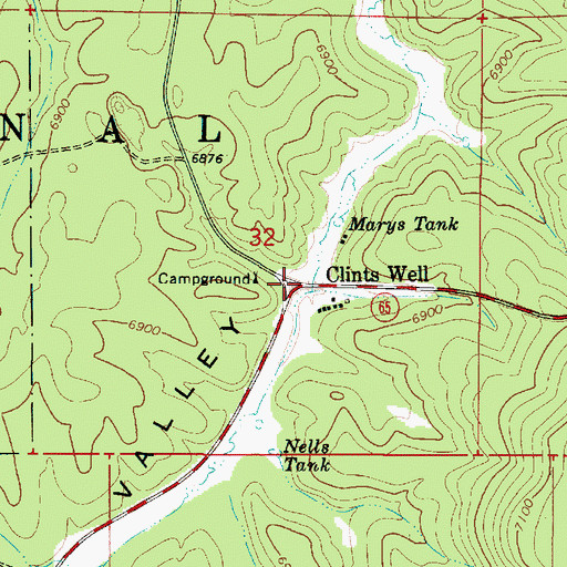 Topographic Map of Clints Well, AZ