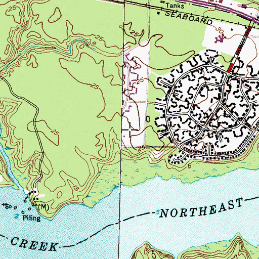 Topographic Map of Tarawa Terrace Post Office, NC