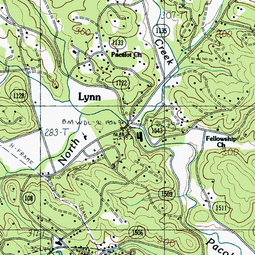 Topographic Map of Lynn Post Office, NC