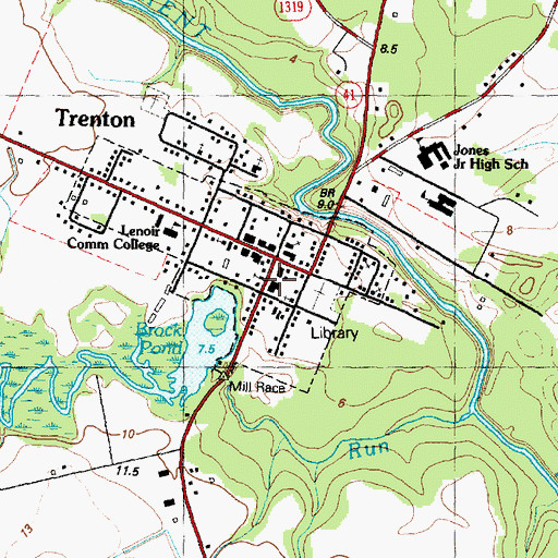 Topographic Map of Trenton Post Office, NC