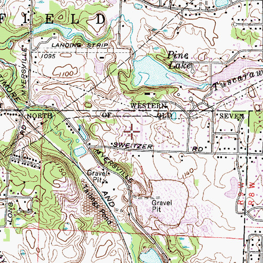 Topographic Map of Lawnfield Estates, OH
