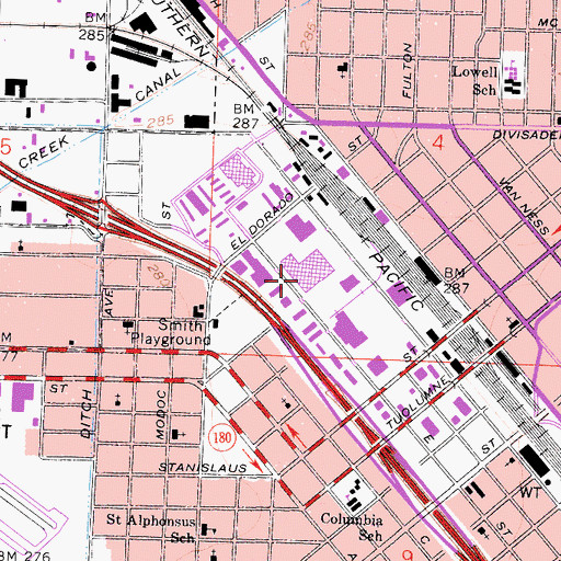 Topographic Map of Fresno Post Office, CA