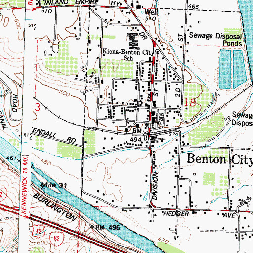 Topographic Map of Benton City Post Office, WA