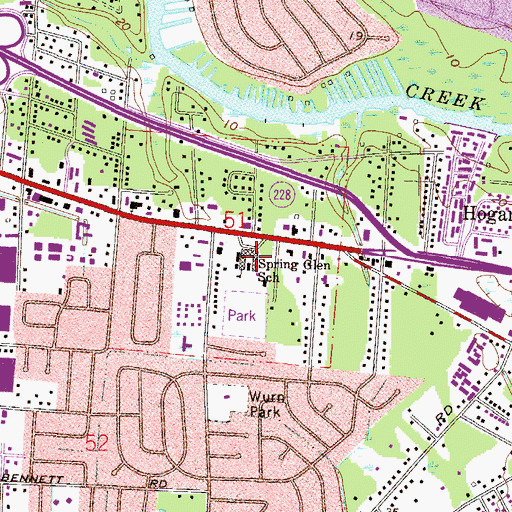 Topographic Map of Spring Glen School, FL