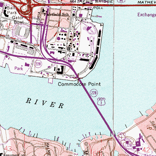 Topographic Map of Commodore Point, FL