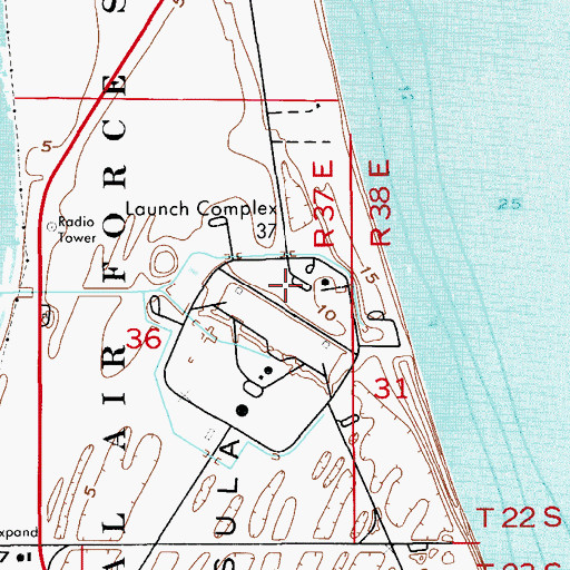 Topographic Map of De Soto Beach (historical), FL