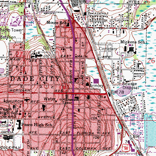 Topographic Map of Dade City Shopping Plaza, FL