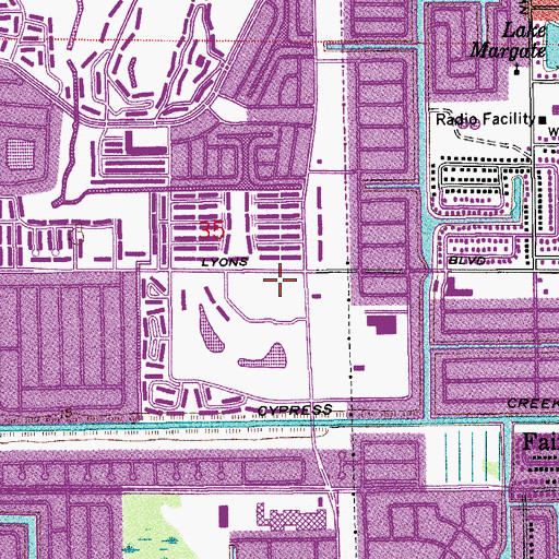 Topographic Map of Palm Lakes Plaza, FL