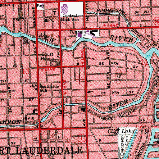 Topographic Map of Florida Oaks School, FL