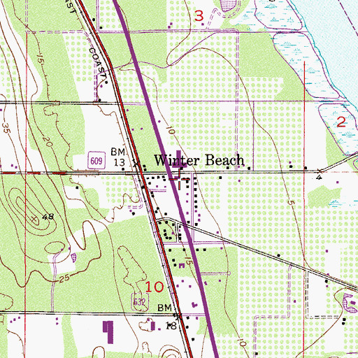 Topographic Map of Winter Beach Church of God, FL