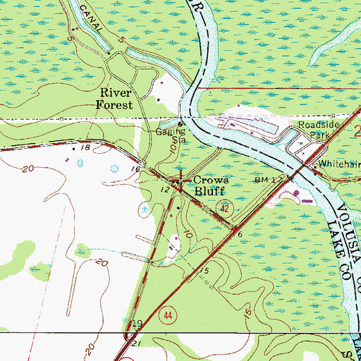 Topographic Map of Crows Bluff, FL