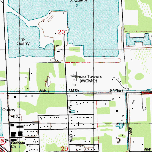 Topographic Map of WCMQ-AM (Miami Springs), FL