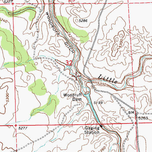 Topographic Map of Silver Creek, AZ