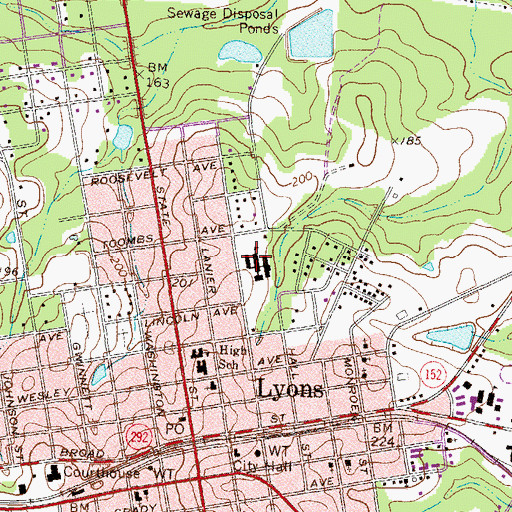 Topographic Map of Lyons Elementary School, GA