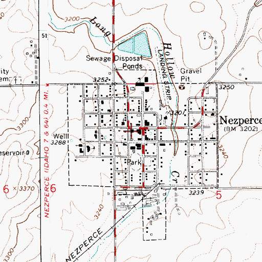 Topographic Map of Nezperce, ID
