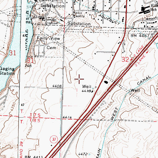 Topographic Map of American Falls High School, ID