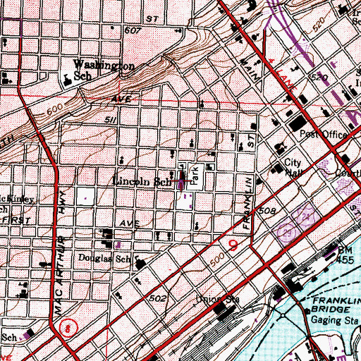 Topographic Map of Lincoln School, IL