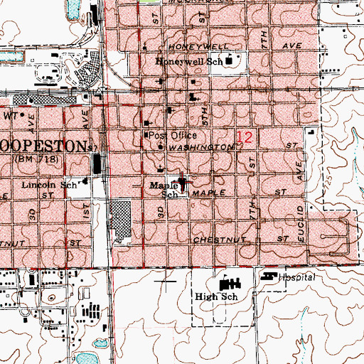 Topographic Map of Maple Elementary School, IL