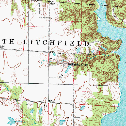 Topographic Map of Roberts Cemetery, IL