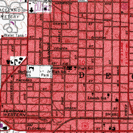 Topographic Map of Roosevelt Middle School, IL