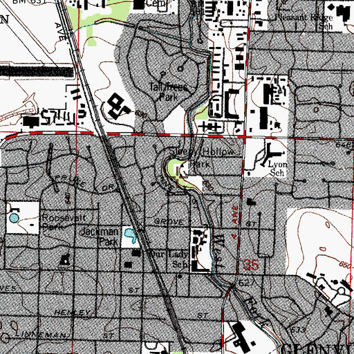 Topographic Map of Sleepy Hollow Park, IL