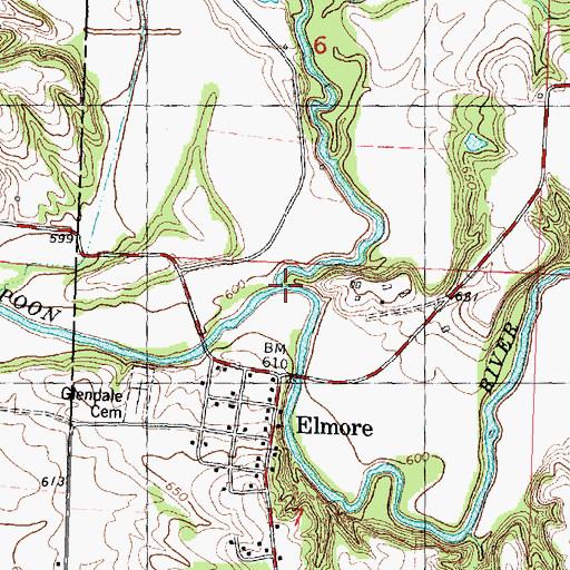 Topographic Map of Walnut Creek, IL